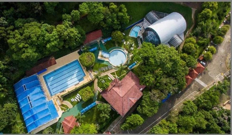 Refugio Thermas *